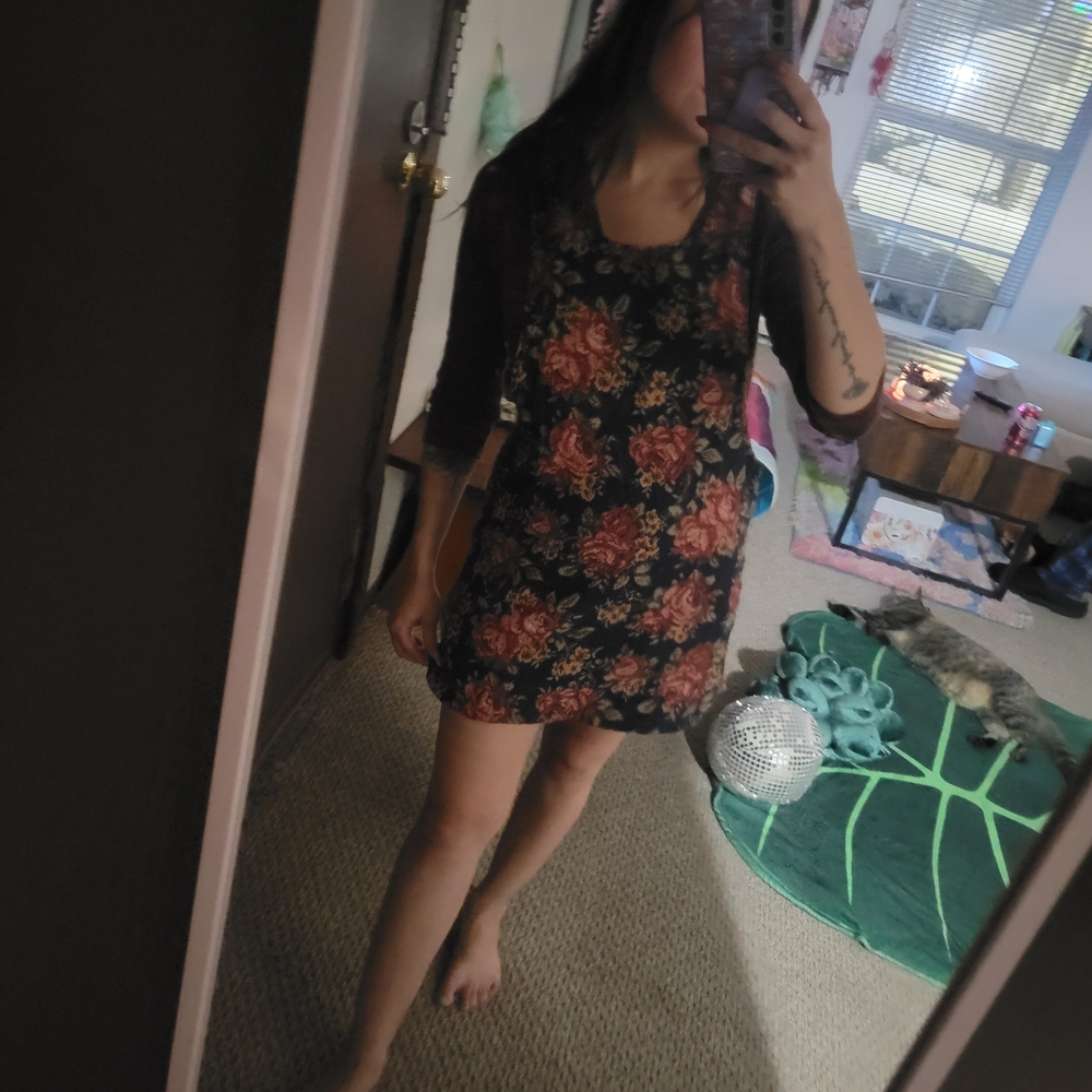 Forever 21 Black and Red Floral Mini Dress